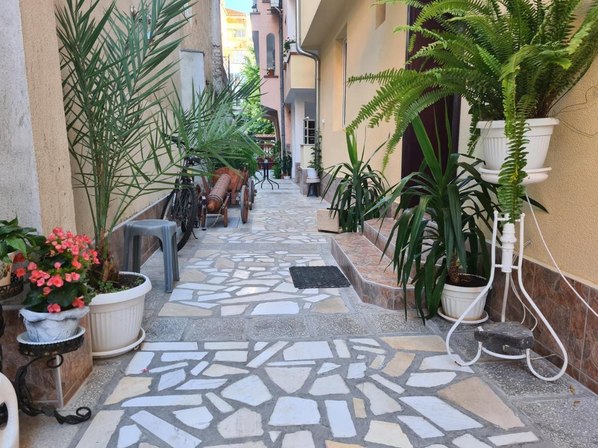 Guest Rooms Kostovi Nesebar Ngoại thất bức ảnh