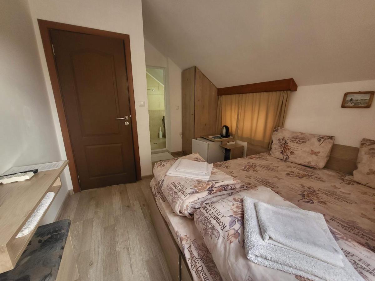 Guest Rooms Kostovi Nesebar Ngoại thất bức ảnh
